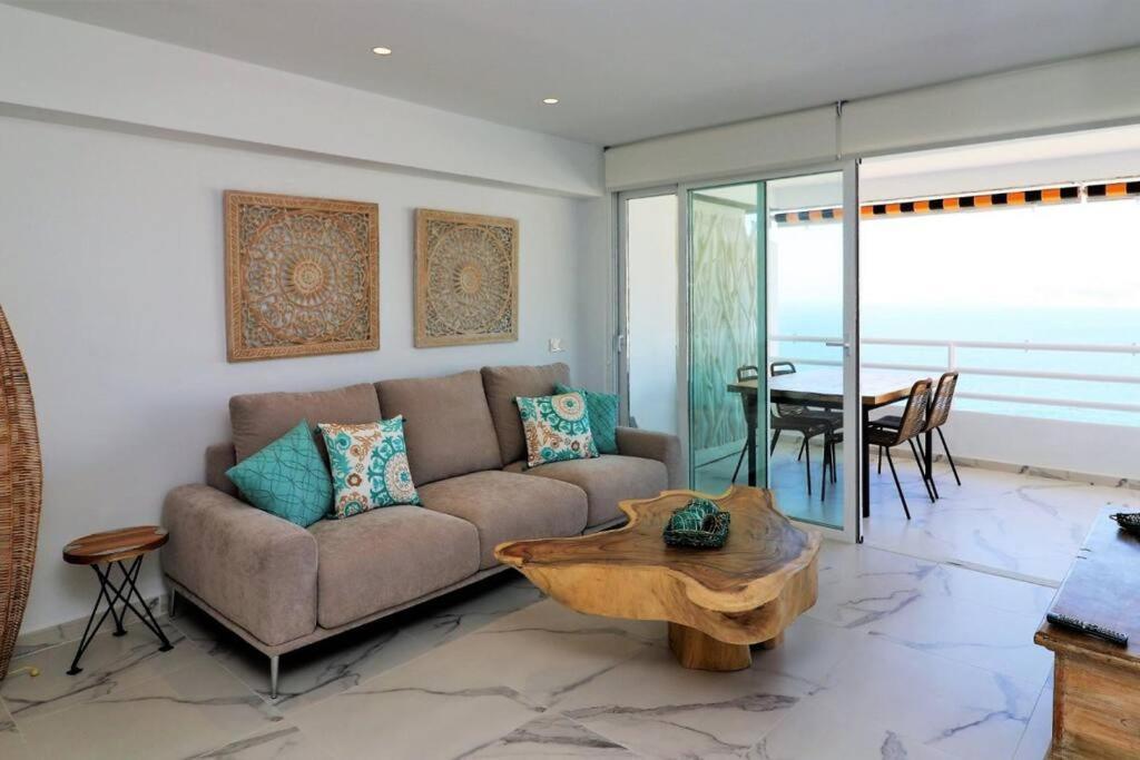 Luxurious 2-Bedroom Apt With Stunning Views, 1St Line On Levante Beach, Benidorm Exterior foto