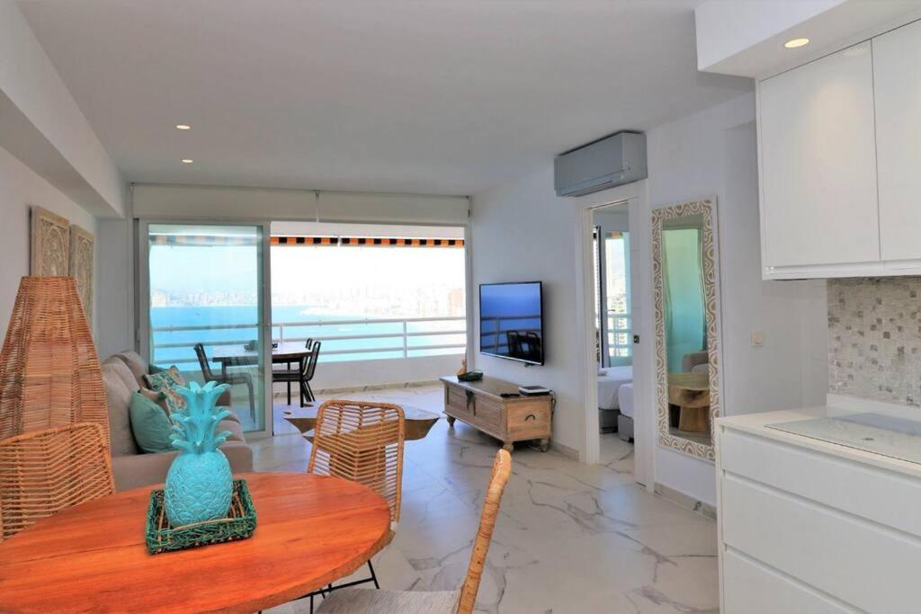 Luxurious 2-Bedroom Apt With Stunning Views, 1St Line On Levante Beach, Benidorm Exterior foto
