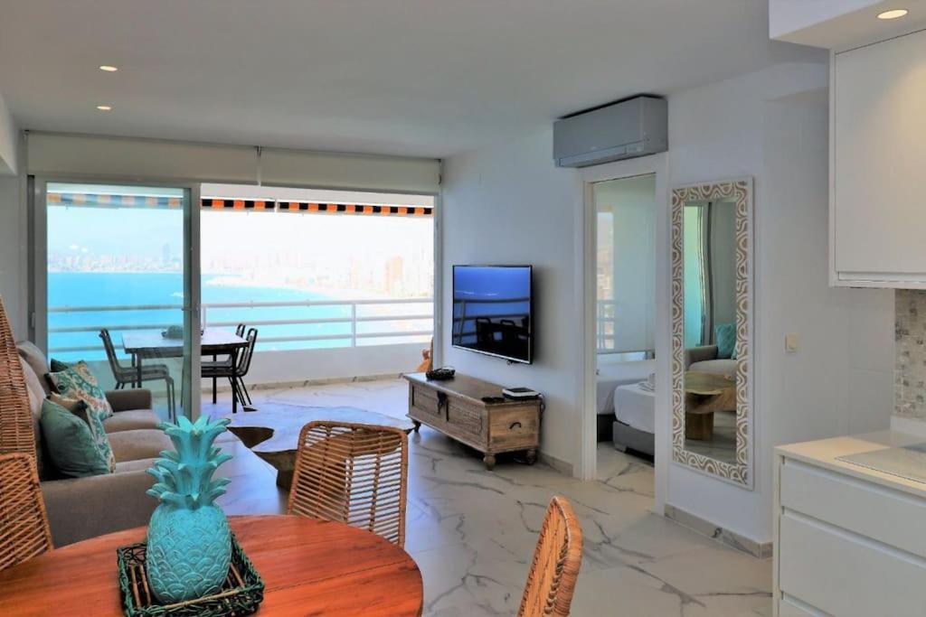 Luxurious 2-Bedroom Apt With Stunning Views, 1St Line On Levante Beach, Benidorm Exterior foto