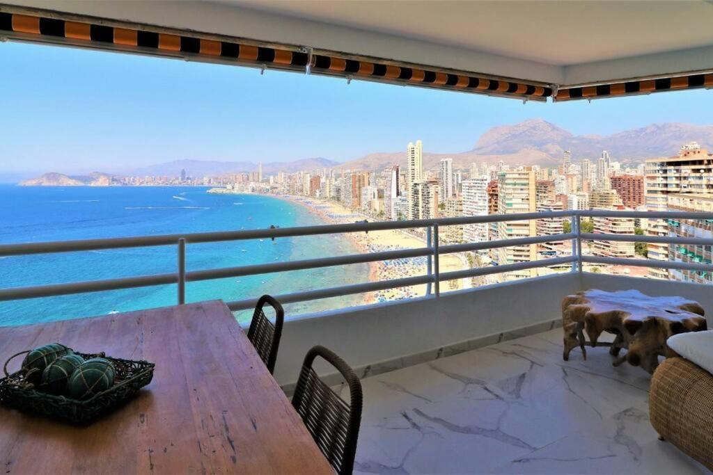 Luxurious 2-Bedroom Apt With Stunning Views, 1St Line On Levante Beach, Benidorm Exterior foto